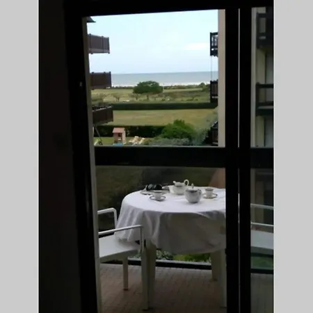 Spacious In Front Of The Sea * Deauville